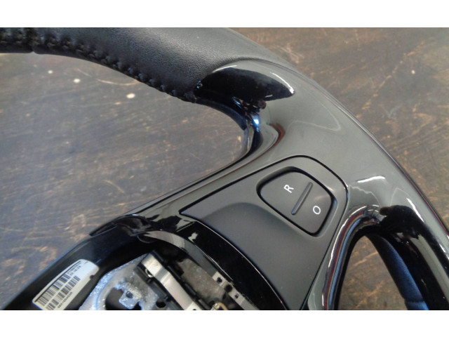 Volant Renault Captur 2015 985105453R, 985105453R  