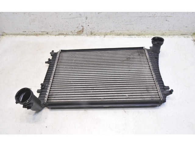 Интеркулер  1K0145803R   Audi A3 S3 A3 Sportback 8P 