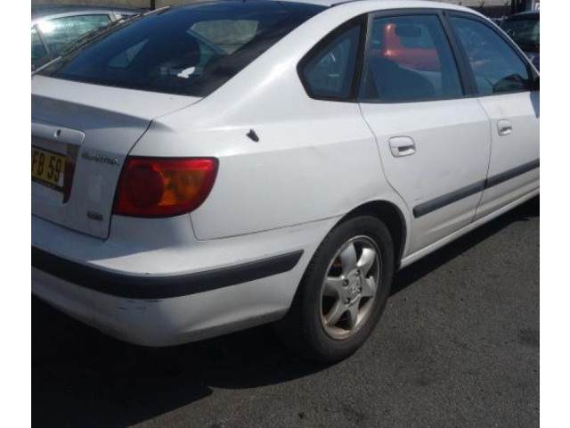 Zpětné zrcátko  Hyundai Elantra 2003    