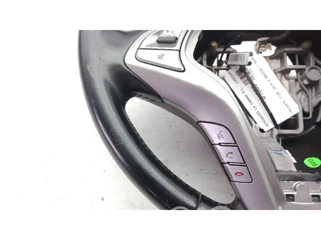 Руль Hyundai ix20   561101K250      