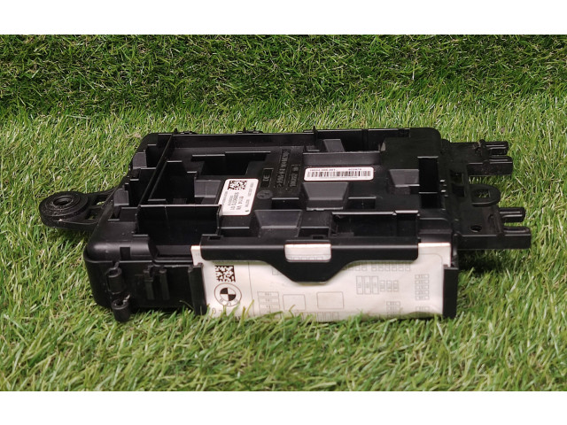 Блок предохранителей 9389070, 938907001   BMW 3 F30 F35 F31    