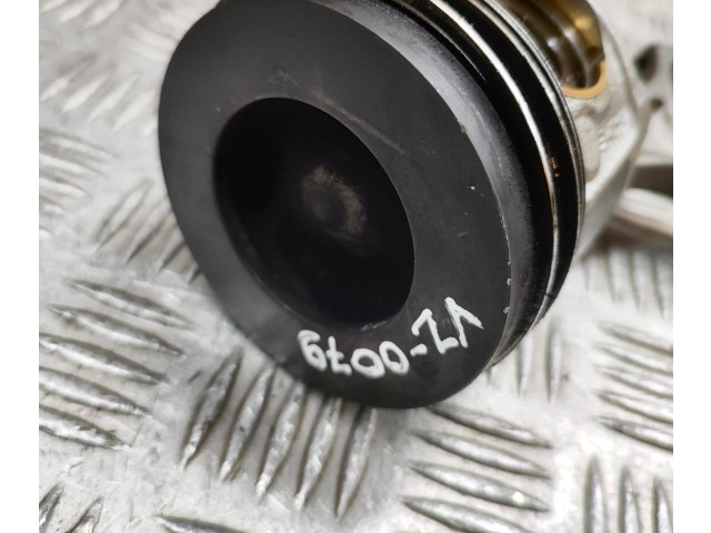  Поршень B47 D20 A 8519401, 8473777  BMW 4 F32 F33  