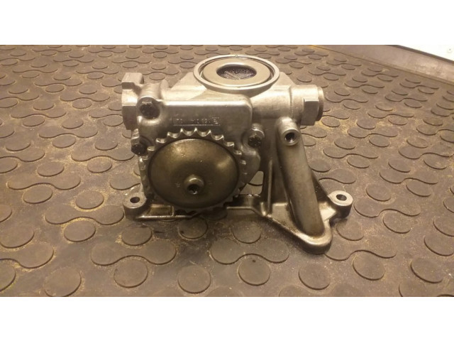 Čerpadlo oleje 059115121C   Audi A4 S4 B6 8E 8H 2.5  AKE