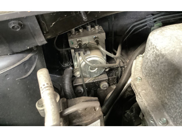 Блок управления АБС A98000BB7, A98000BB7   Nissan Leaf I (ZE0)