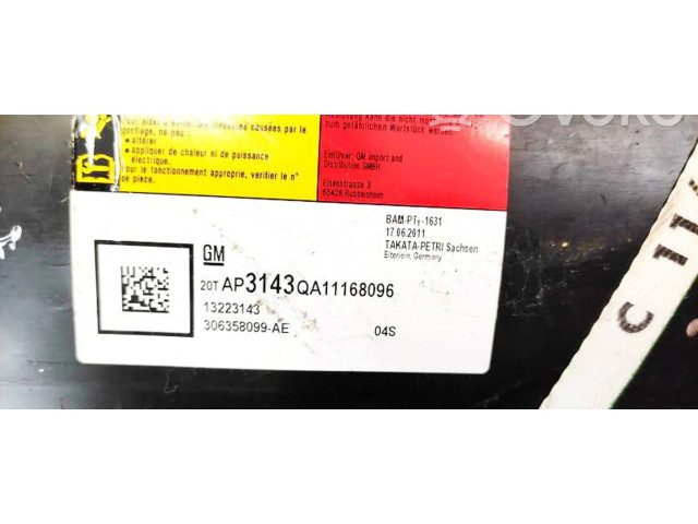 Подушка безопасности в сиденье 13223143, 306358099-ac   Opel Insignia A