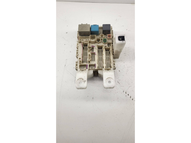 Блок предохранителей 5B100560   Toyota Prius (XW20)    