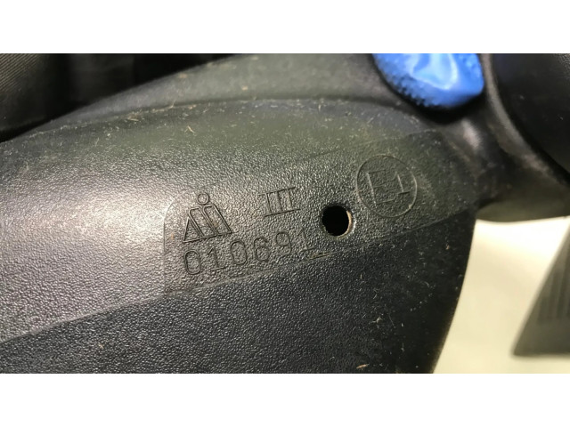Zpětné zrcátko pravé Jeep Cherokee III KJ 2002  010691  