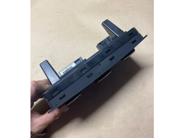Блок управления климат-контролем 12772892, ACC407CS68L   Saab 9-3 Ver2