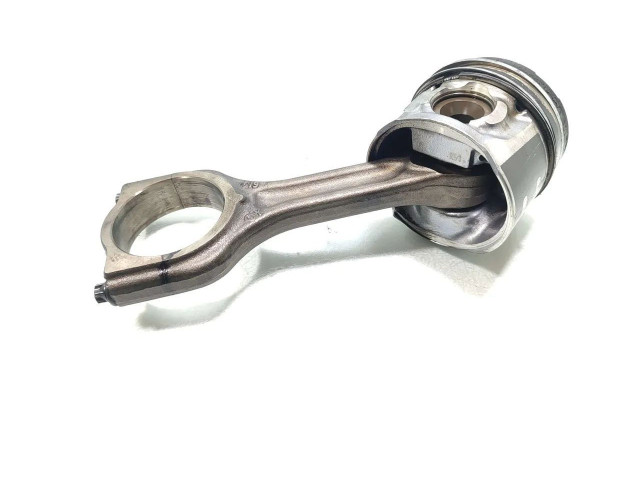  Поршень с шатуном 9HS(DV6TED4BU)   Peugeot Partner  