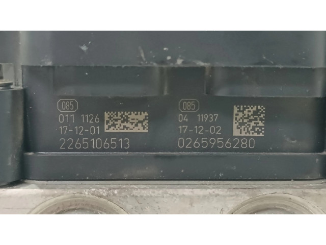 Jednotka ABS A0004313900   Mercedes-Benz GLA W156 2017