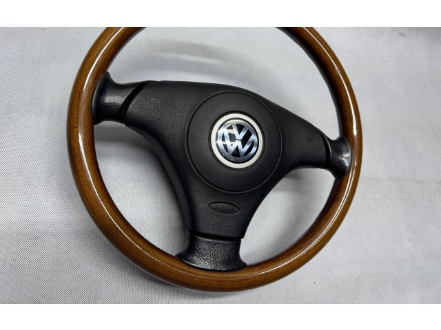 Руль Volkswagen Golf IV  1998 - 2005 года 3b0124c      