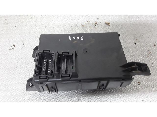 Блок предохранителей 00517954290   Fiat Grande Punto    