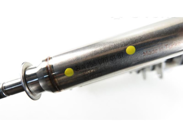 Vstřikovací lišta 0261545116, A2700701400   Infiniti Q30  pro benzínový motor 2.0 M 270 DE20 (270.920) 