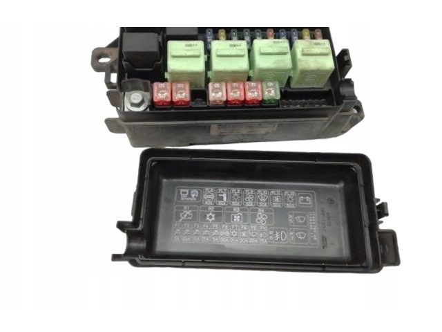 Блок предохранителей  148079008   Mini One - Cooper R50 - 53    