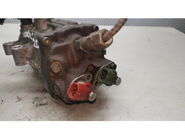 Vstřikovací čerpadlo 8972289193   Saab 9-5  pro naftový motor 3.0  