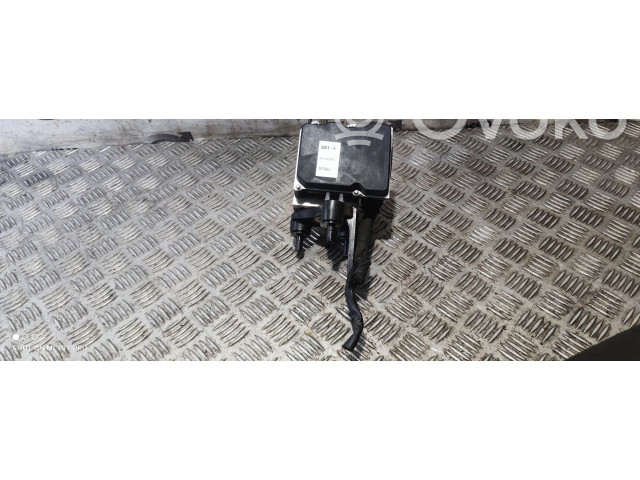 Блок АБС A2184313212   Mercedes-Benz  CLS C218 X218  2011 - 2017 года