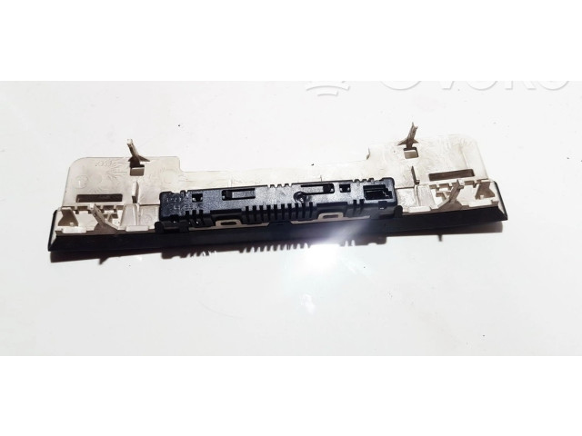 Дисплей    7L6919473D, 1024180-00   Volkswagen Touareg I