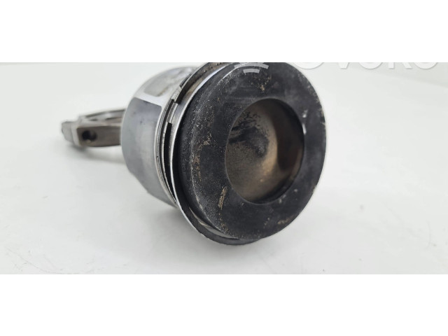 Píst 0840BB   BMW X1 E84  pro naftový motor 2.0 N47D20C 