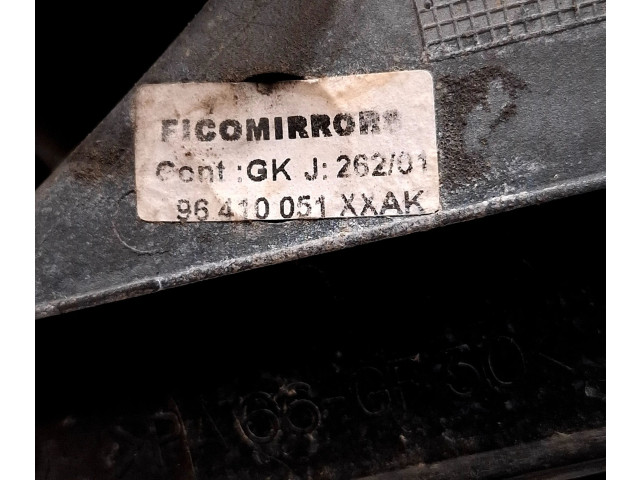 Zpětné zrcátko  Peugeot 106 1991  96410051XXAK, 96410051XX  