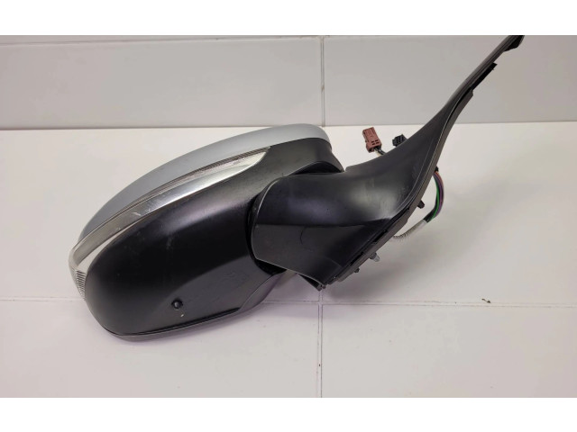 Zpětné zrcátko  Peugeot 208 2015  0211047  