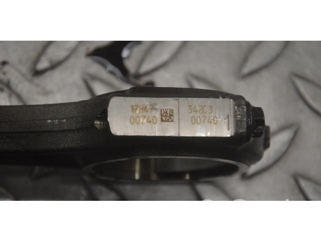 Píst 17H4700740, 342C300740   Land Rover Range Rover Evoque L538  pro naftový motor 2.2 224DT 
