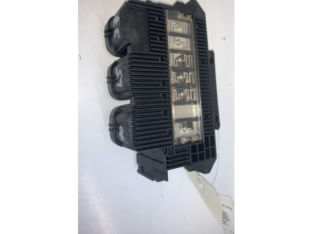 Блок предохранителей 1400550780   Citroen Jumpy    