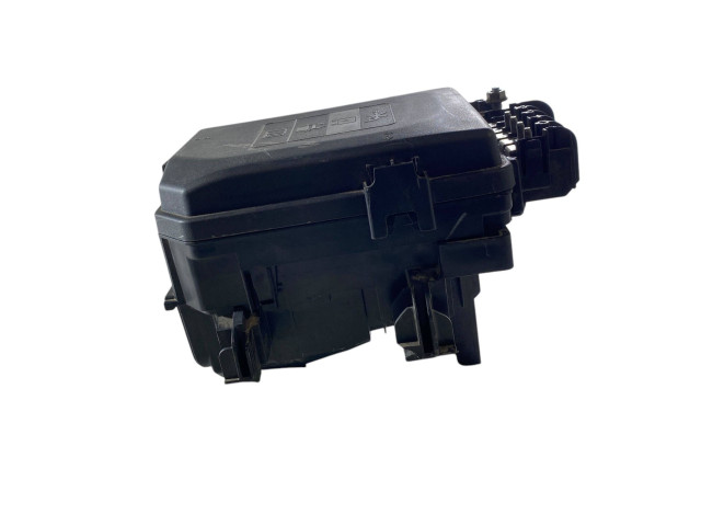 Блок предохранителей  84300718, 84809671   Chevrolet Equinox    