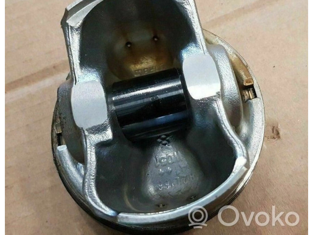 Píst 06K107065, CJX   Audi A3 S3 8V     
