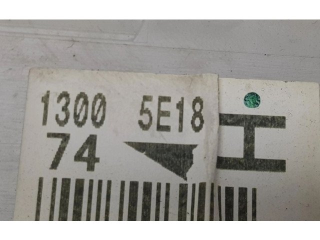   Pojistková skříňka 8273060080, 8273060080   Toyota Land Cruiser (J120) 2005