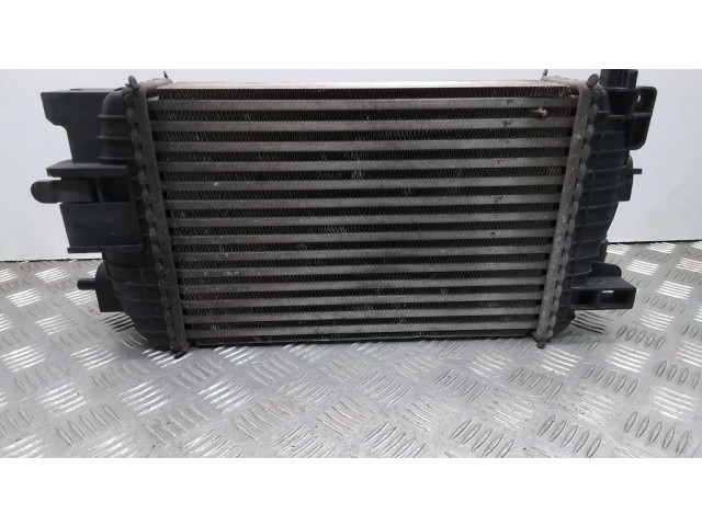 Интеркулер  13337687, 560961104   Opel Meriva B 1.4