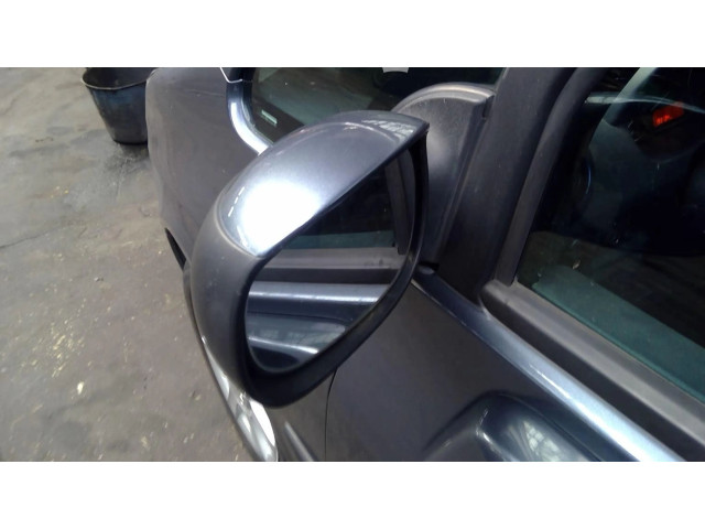 Zpětné zrcátko  Peugeot 1007 2006  8153WQ  
