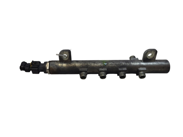 Vstřikovací lišta 0445214058, 55209575   Alfa Romeo 159    999a2000 