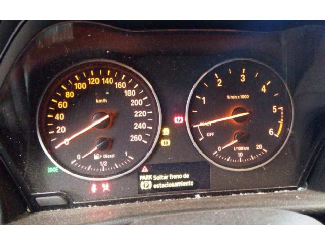 Přístrojová deska  BMW 2 F22 F23 2016 62101K6805182, E1-A3-3-2  