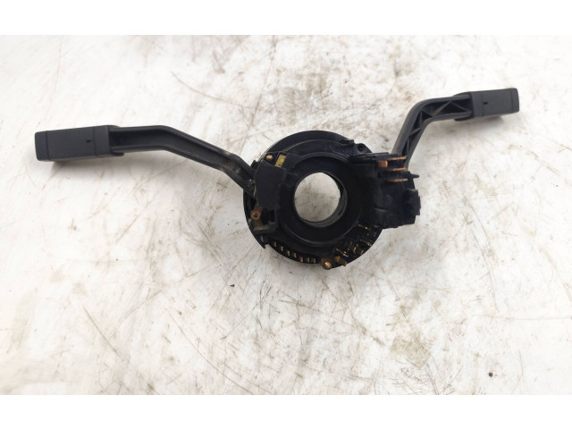 Ручка стеклоочистителей 811953503C, 912602   Audi 80 90 B2