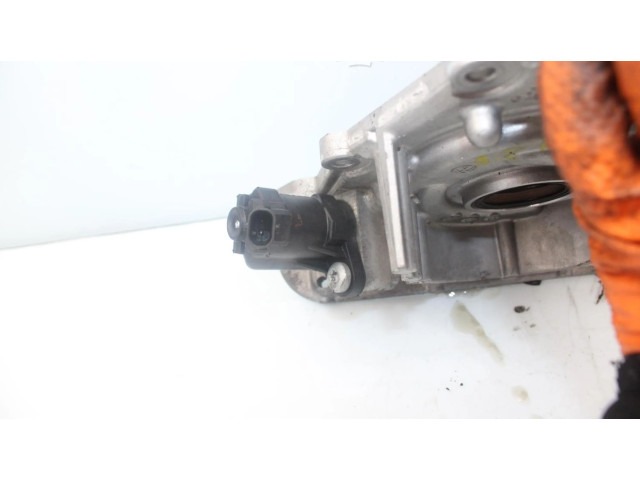 Масляный насос   04E115105AT  Seat Leon (5F) 