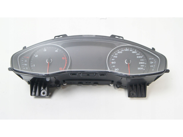 Přístrojová deska  Audi A5 2021 8W6920781  