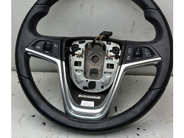 Volant Opel Astra J 2013 13351021, 13351021  
