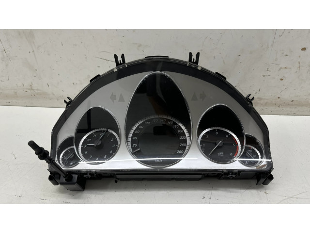 Přístrojová deska  Mercedes-Benz E W212 2010 A2125409547  