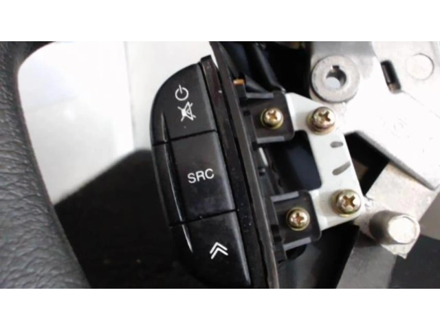 Volant Daewoo Rezzo 2004 96430679  