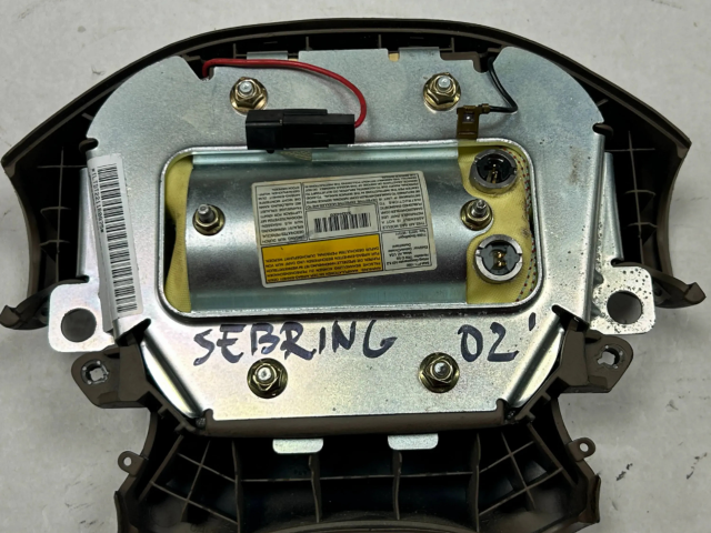 Подушка безопасности водителя 30334400B   Chrysler Sebring (ST-22 - JR)