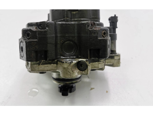 Vstřikovací čerpadlo 221000W020, 0445010392   Toyota Auris E180     