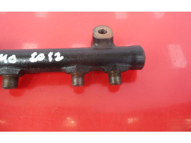 Vstřikovací lišta 968529758002, 28497Z01   Volvo V40     