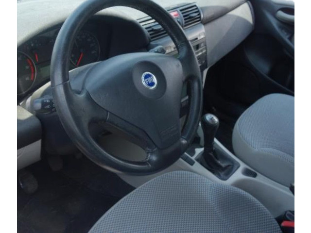  рейка  Колонка рулевая    Fiat Stilo  -  года