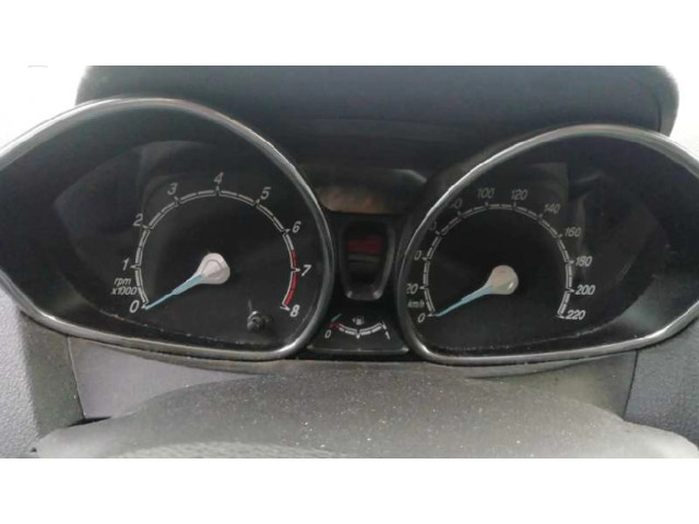 Панель приборов ET7610849EK   Ford Tourneo       