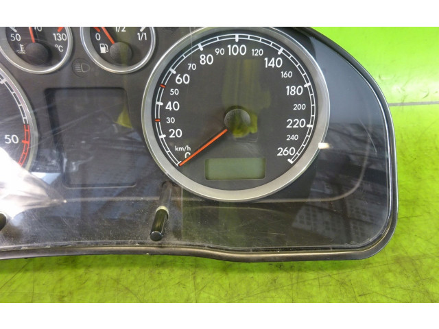 Панель приборов 3B0920807A   Volkswagen PASSAT B5.5       