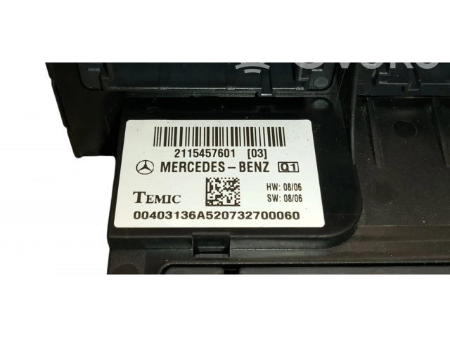 Блок предохранителей  2115457601   Mercedes-Benz CLS C219    