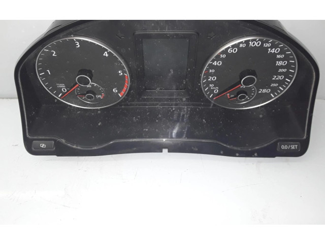 Панель приборов 1K8920871C   Volkswagen Scirocco       
