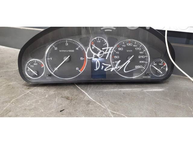 Přístrojová deska  Peugeot 407 2007 a2c53106013  