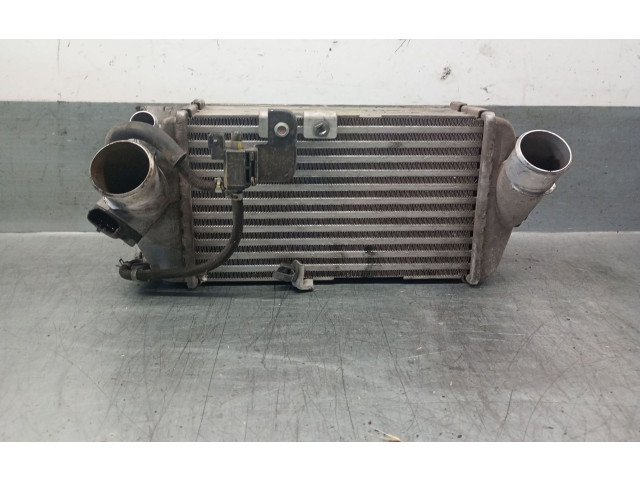 Интеркулер  2827004610, 2827104610   KIA Stonic 