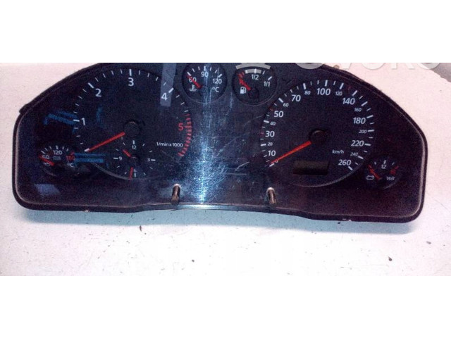 Панель приборов 88311245   Audi A3 S3 8L       